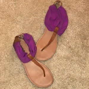 Magenta sandals